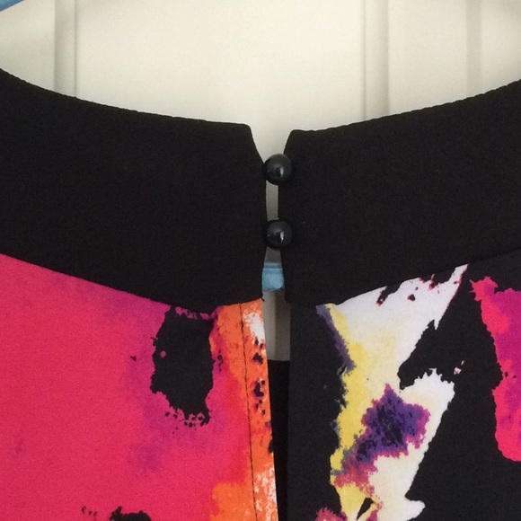 New Directions Floral Sleeveless Top, Size Large - Picture 4 of 5